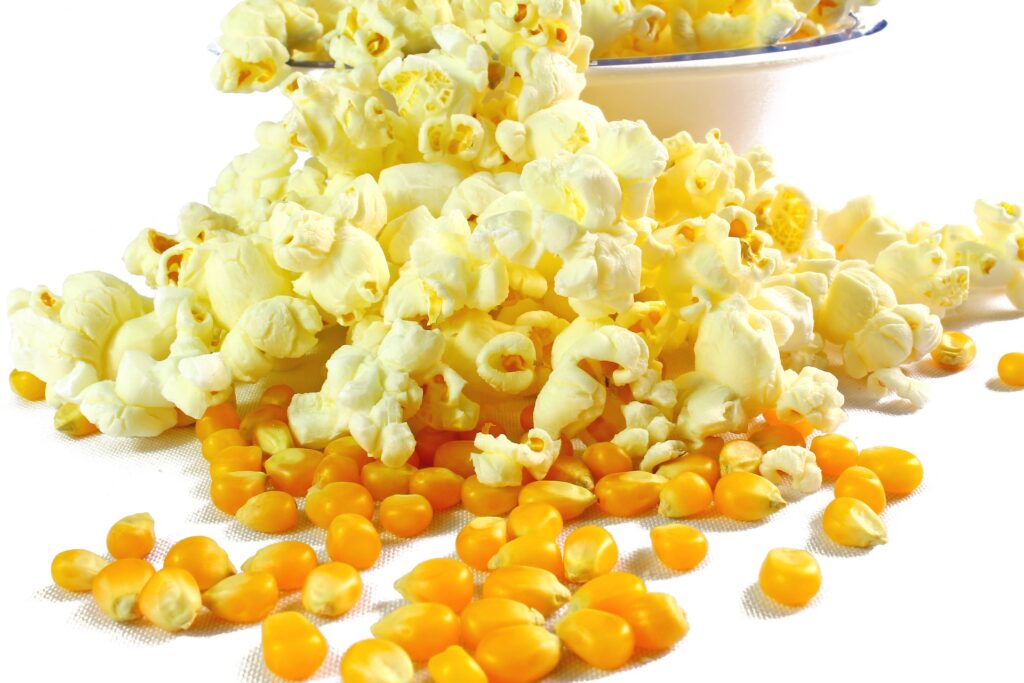 Dlaczego warto pomyśleć o wynajmie urządzeń do popcornu?